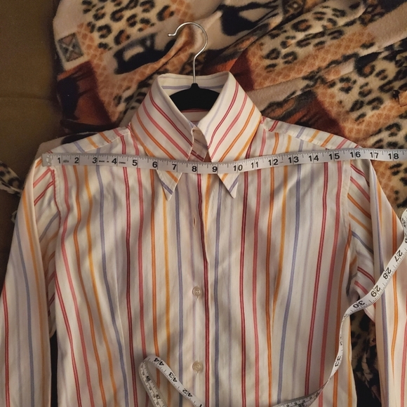 💯 Domenico Vacca Pointed Collar Blouse - Picture 16 of 16